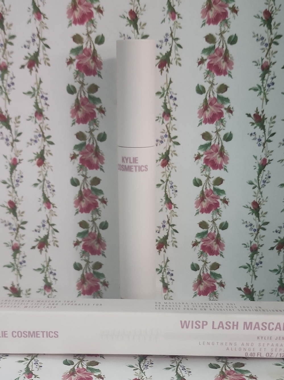 Kylie Cosmetics Wisp Lash Mascara -